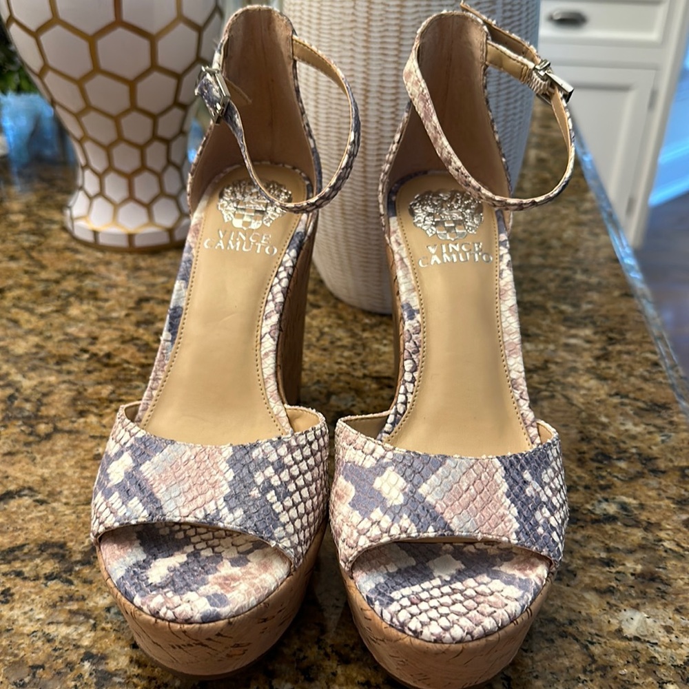 Vince Camuto platform wedge sandals